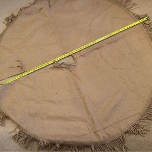 Beautiful BALLARD DESIGN 72” Tree Skirt